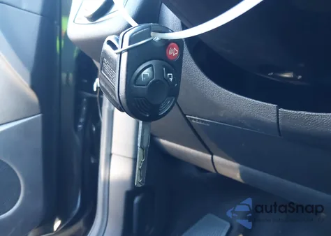 2017 Ford Escape Se z USA, uszkodzony, nr VIN 1FMCU0GD3HUE05912